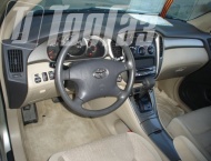   Toyota Highlander -     