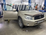 ��� �� Toyota RAV 4 - 