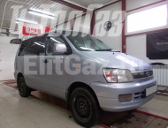   Toyota Town Ace -  