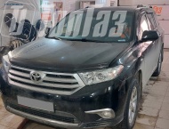   Toyota Highlander - 