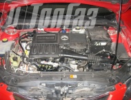   Mazda 3 -  