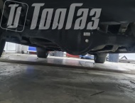   Toyota Tundra - 