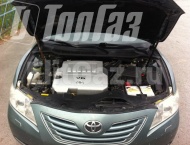   Toyota Camry -  