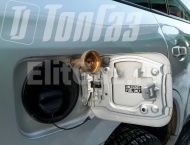   Toyota Land Cruiser 200 -    